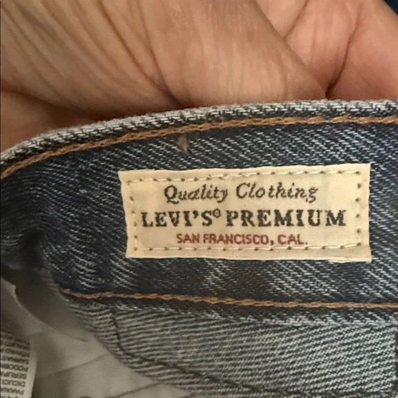 Levi's Women's Classic Blue Boot Cut Jeans - Picture 7 of 8